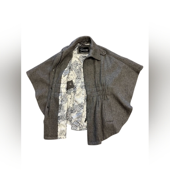 Guess Cape Coat Wool Blend Grey Poncho Grey Snakeprint Size Small EUC - Picture 6 of 12